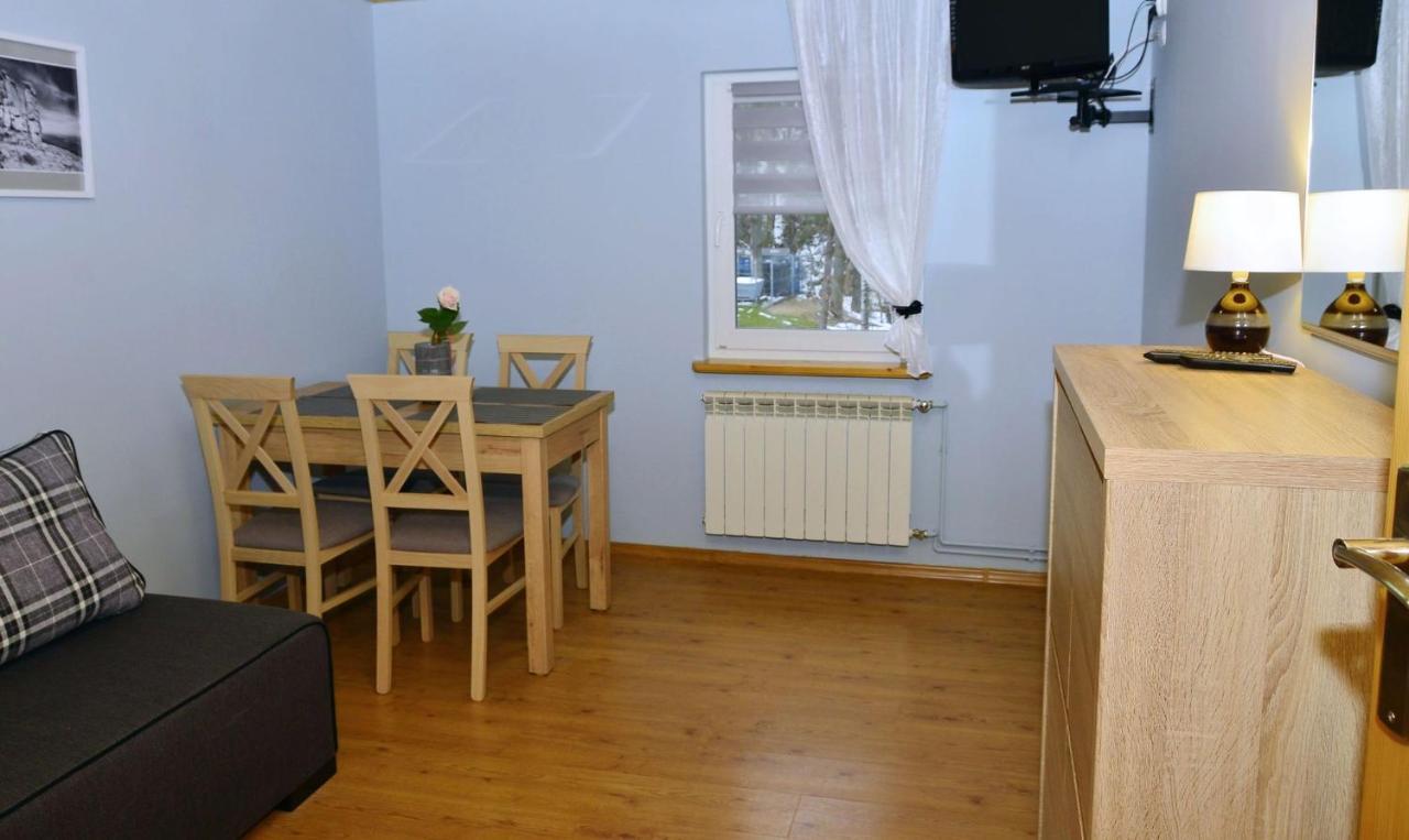 Apartamenty Pokoje Przy Wyciagu 717 Karpacz Luaran gambar