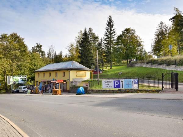 Apartamenty Pokoje Przy Wyciagu 717 Karpacz Luaran gambar