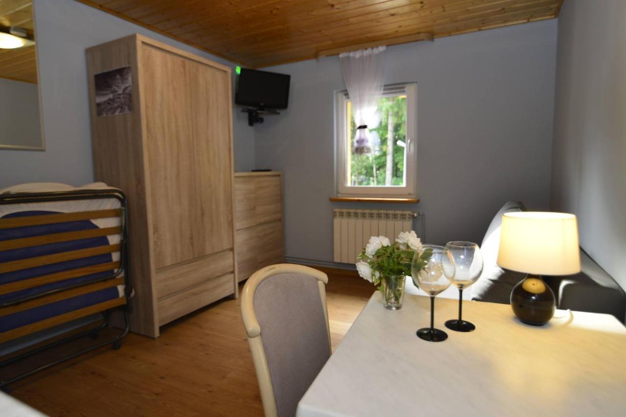 Apartamenty Pokoje Przy Wyciagu 717 Karpacz Luaran gambar